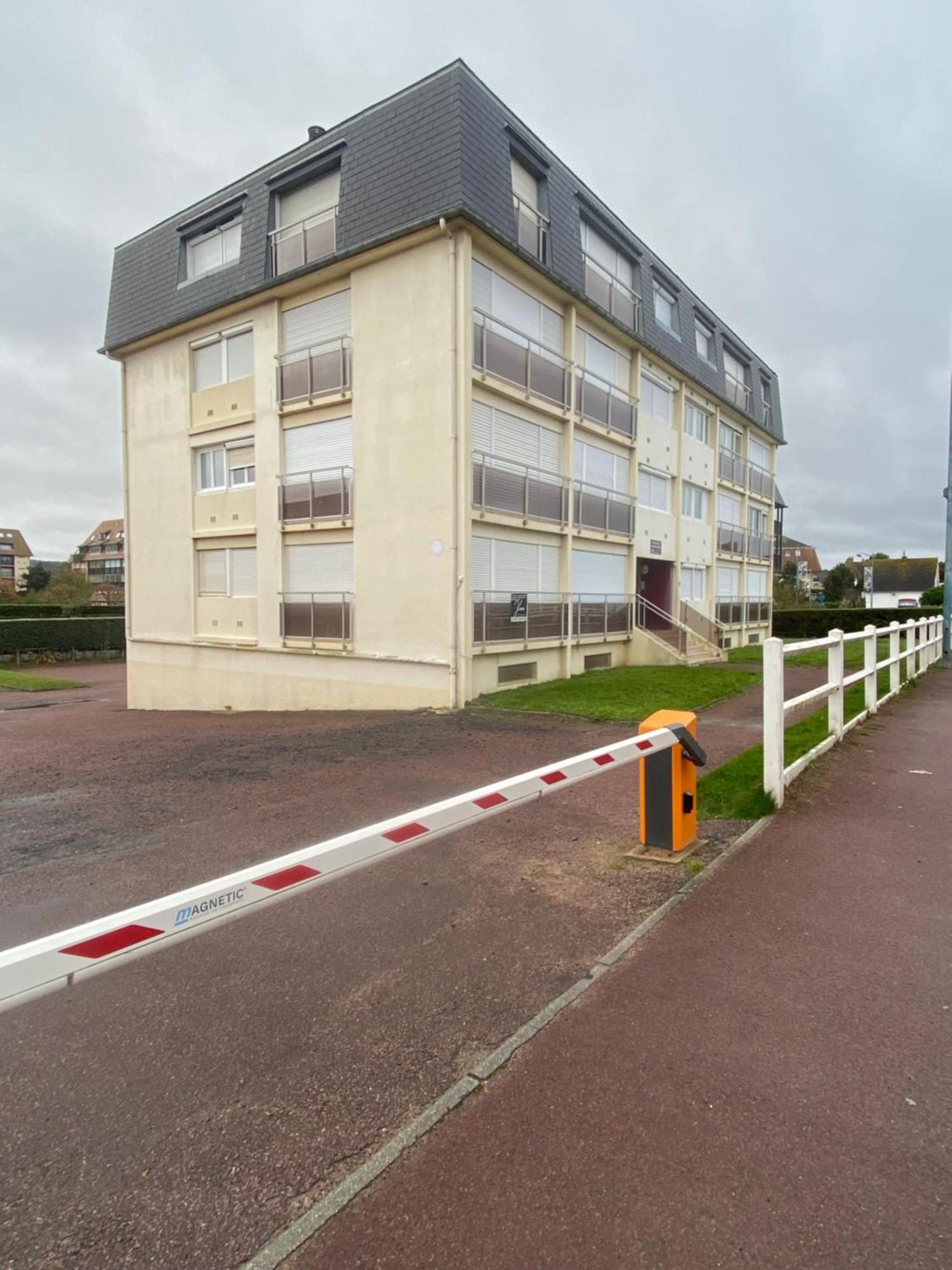 Le Petit Villers Exterior foto